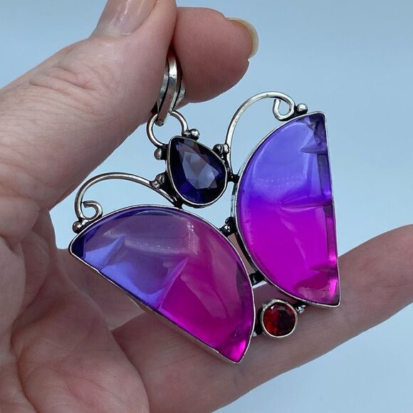 Bi-Color Tourmaline, Garnet, Gemstone Butterfly Pendant - Picture 4 of 6